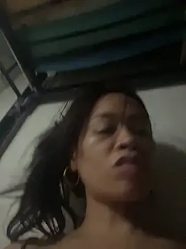 pinay4uwithagoodheart online show from 9, 4, 2026