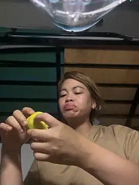 Snapshot of pinay4uwithagoodheart chatting on 27, 9, 2025 pinay4uwithagoodheart online show from 27, 9, 2025