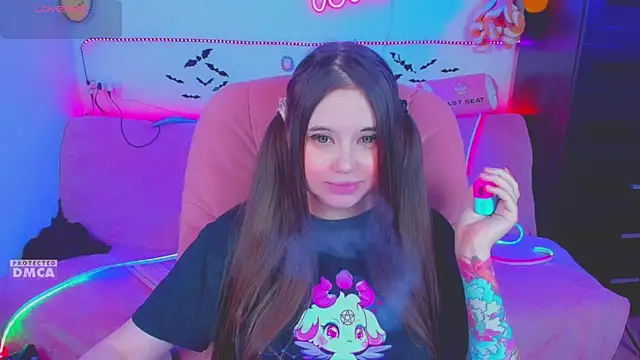 Lolisuccub online show from 20, 4, 2026