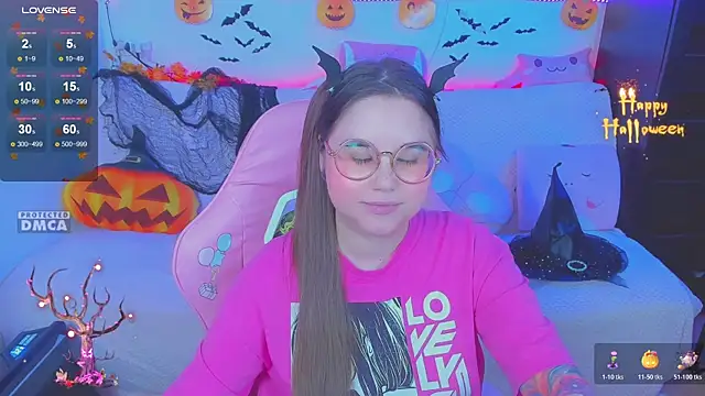 Lolisuccub online show from 27, 10, 2025