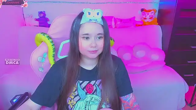 Lolisuccub online show from 6, 2, 2025