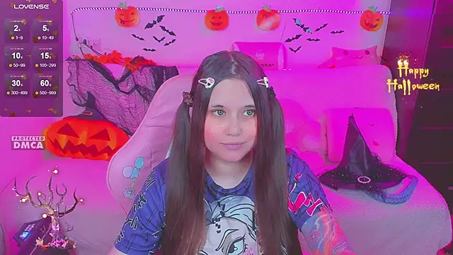 Lolisuccub online show from 11, 11, 2025