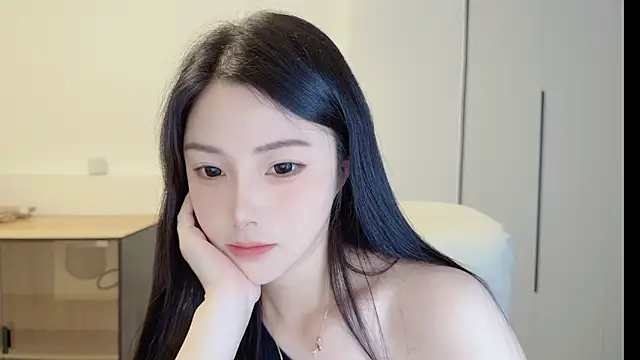 Snapshot of HaagenDazs_ chatting on 18, 5, 2026 HaagenDazs online show from 18, 5, 2026