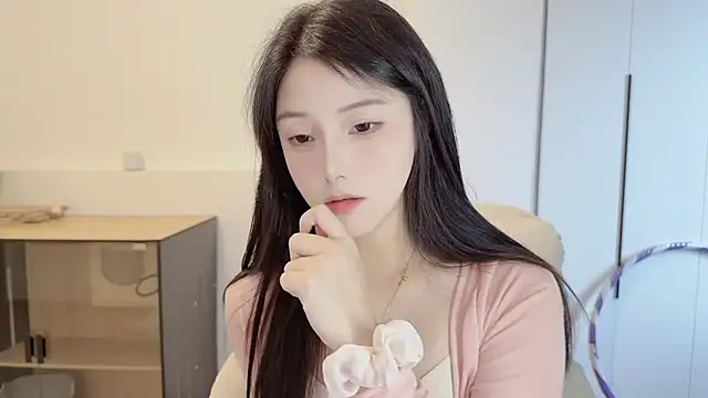 Snapshot of HaagenDazs_ chatting on 7, 5, 2026 HaagenDazs online show from 7, 5, 2026