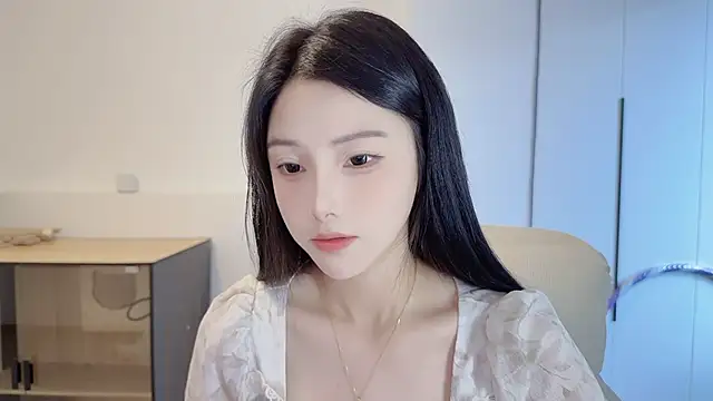Snapshot of HaagenDazs_ chatting on 8, 5, 2026 HaagenDazs online show from 8, 5, 2026
