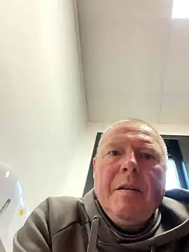 Snapshot of boilinghot123 chatting on 12, 10, 2025 boilinghot123 online show from 12, 10, 2025