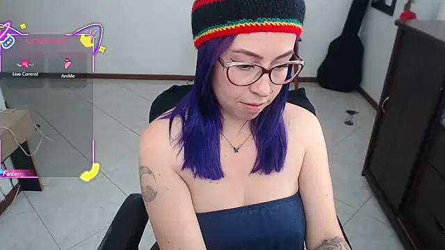 charlottezoe15 online show from 9, 9, 2025