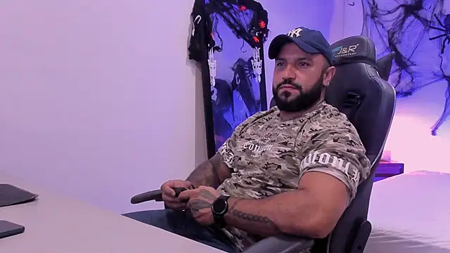 Snapshot of bardock_1 chatting on 29, 10, 2025 bardock 1 online show from 29, 10, 2025