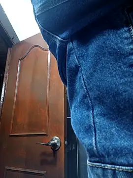 LunaZambrano online show from 10, 3, 2026