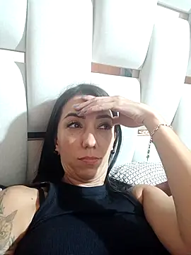 LunaZambrano online show from 27, 3, 2026