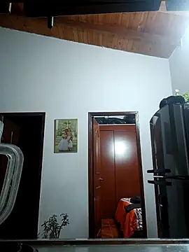 LunaZambrano online show from 3, 4, 2026