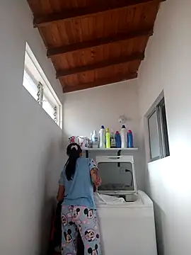 LunaZambrano online show from 18, 3, 2026