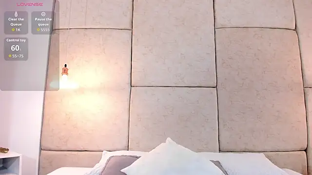 aisha vs online show from 27, 2, 2026