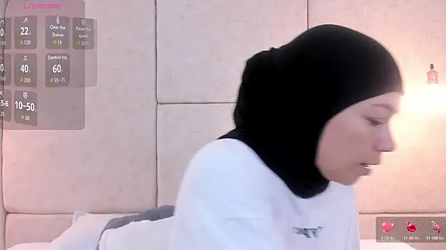 aisha vs online show from 13, 1, 2026