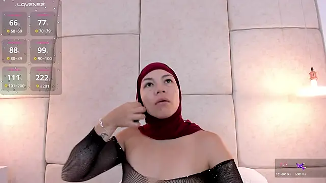 Snapshot of aisha_vs chatting on 1, 10, 2025 aisha vs online show from 1, 10, 2025