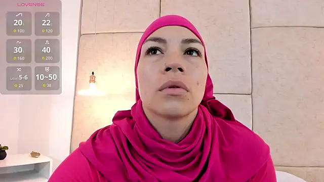 aisha vs online show from 7, 3, 2026