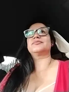 Snapshot of keilymadam chatting on 7, 6, 2026 keilymadam online show from 7, 6, 2026
