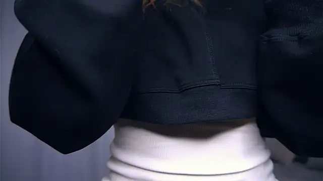 Snapshot of AmmyScotch chatting on 12, 10, 2025 AmmyScotch online show from 12, 10, 2025