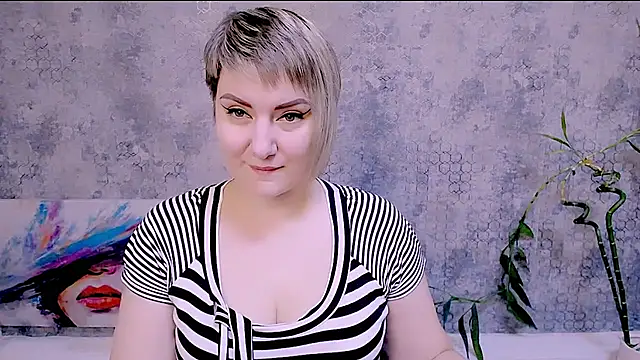 Djullia online show from 30, 10, 2025