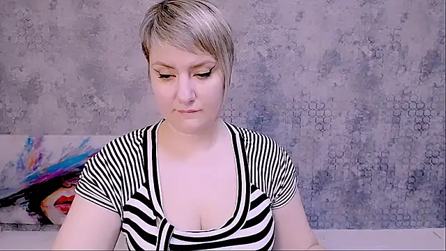 Djullia online show from 28, 2, 2025