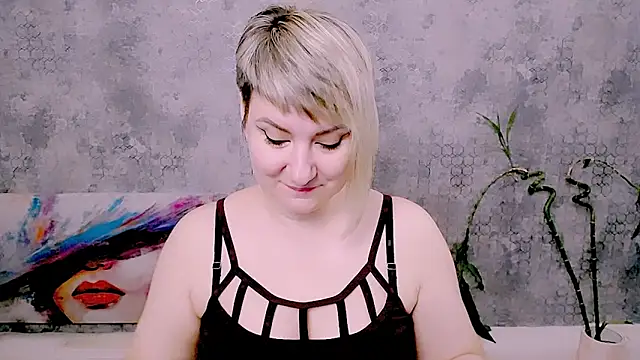 Djullia online show from 7, 6, 2026