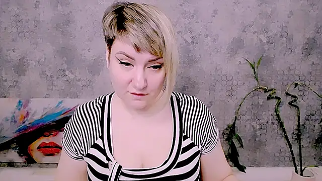 Djullia online show from 23, 4, 2026