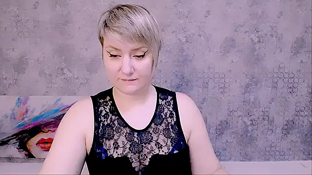 Djullia online show from 6, 3, 2025