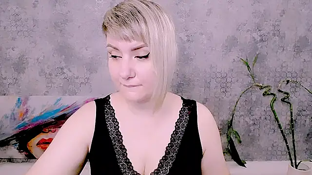 Djullia online show from 4, 7, 2026