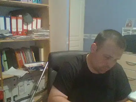 manubm03 online show from 15, 4, 2026