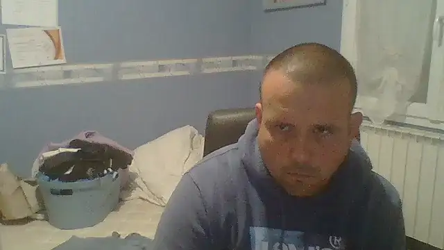 manubm03 online show from 14, 10, 2025