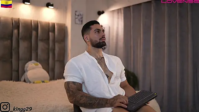 Snapshot of john_king29 chatting on 15, 11, 2025 john king29 online show from 15, 11, 2025