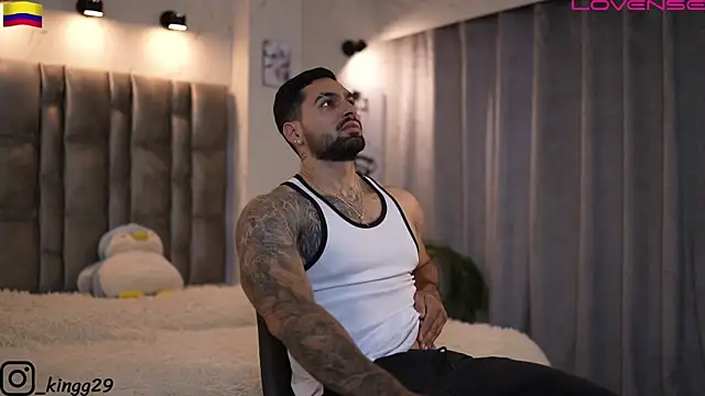 Snapshot of john_king29 chatting on 9, 11, 2025 john king29 online show from 9, 11, 2025