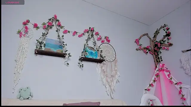 Kiralotus online show from 26, 11, 2025