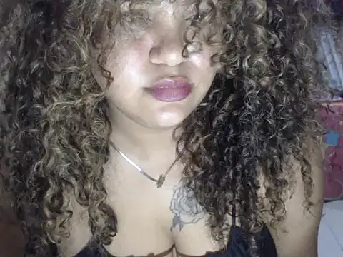 SEXY SENSUALSARA online show from 19, 5, 2026