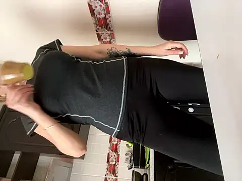 sensualEmilia online show from 28, 2, 2026