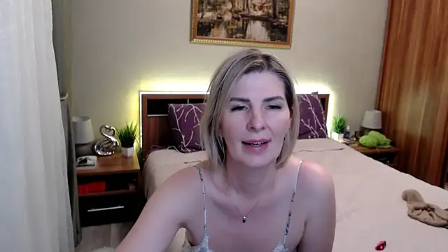 sensualEmilia online show from 22, 3, 2026