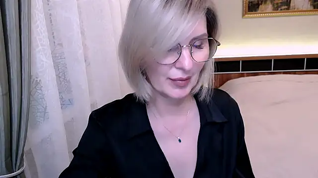 sensualEmilia online show from 11, 3, 2026