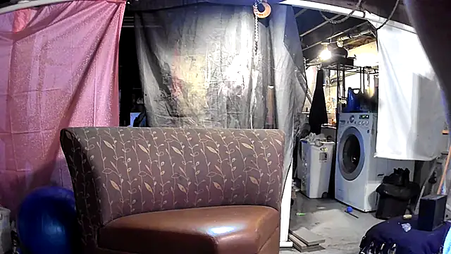 Snapshot of cum4calvin chatting on 15, 3, 2025 cum4calvin online show from 15, 3, 2025