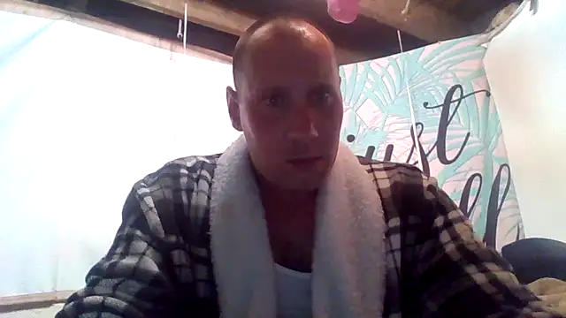 Snapshot of cum4calvin chatting on 12, 5, 2026 cum4calvin online show from 12, 5, 2026
