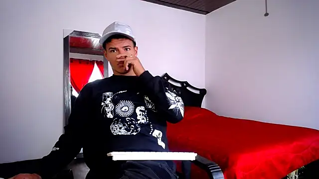 Snapshot of Deiby_casas chatting on 14, 1, 2025 Deiby casas online show from 14, 1, 2025