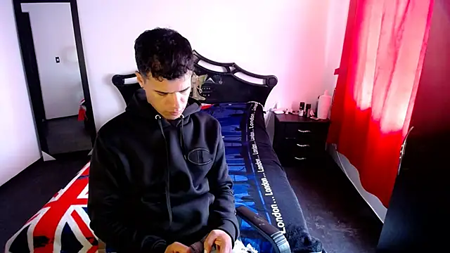 Snapshot of Deiby_casas chatting on 27, 2, 2025 Deiby casas online show from 27, 2, 2025