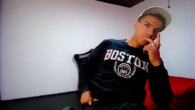 Snapshot of Deiby_casas chatting on 12, 1, 2025 Deiby casas online show from 12, 1, 2025