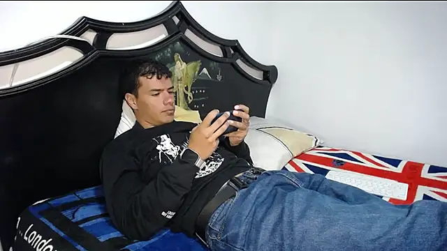 Snapshot of Deiby_casas chatting on 31, 10, 2025 Deiby casas online show from 31, 10, 2025