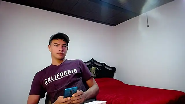 Snapshot of Deiby_casas chatting on 13, 1, 2025 Deiby casas online show from 13, 1, 2025