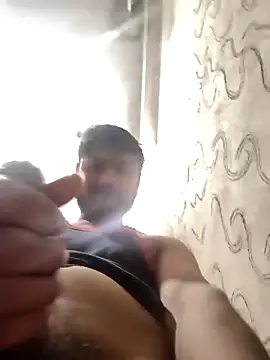 Snapshot of Roxy_Hard chatting on 4, 4, 2026 Roxy Hard online show from 4, 4, 2026