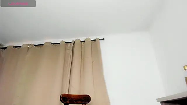 Genesis Sandoval online show from 29, 3, 2026