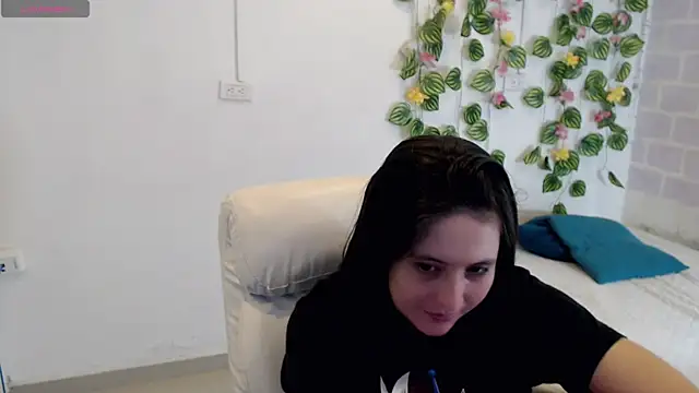 tania sweet   online show from 17, 12, 2025