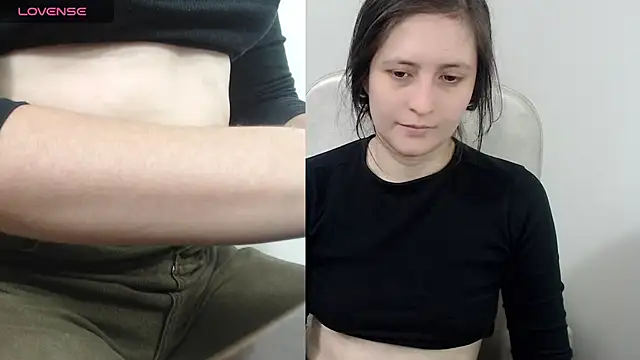 Snapshot of tania_sweet__ chatting on 8, 7, 2026 tania sweet online show from 8, 7, 2026