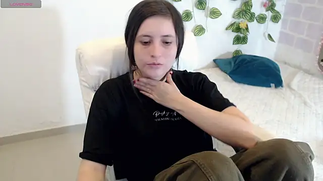 tania sweet   online show from 19, 10, 2025