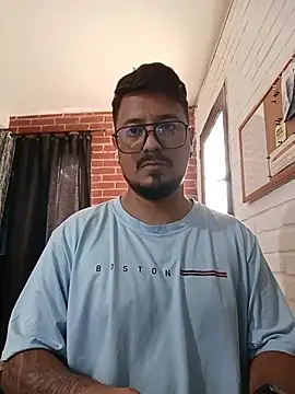 DaviidEvans  online show from 18, 10, 2025